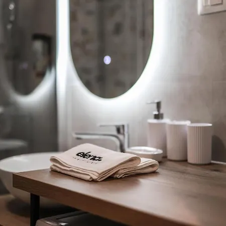 Elena Apartment