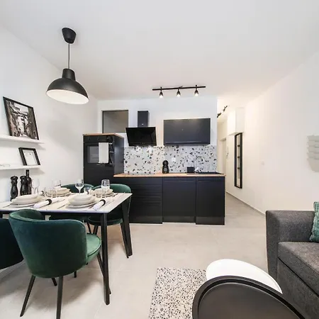 Apartment Elena