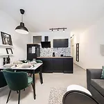 Apartment Elena